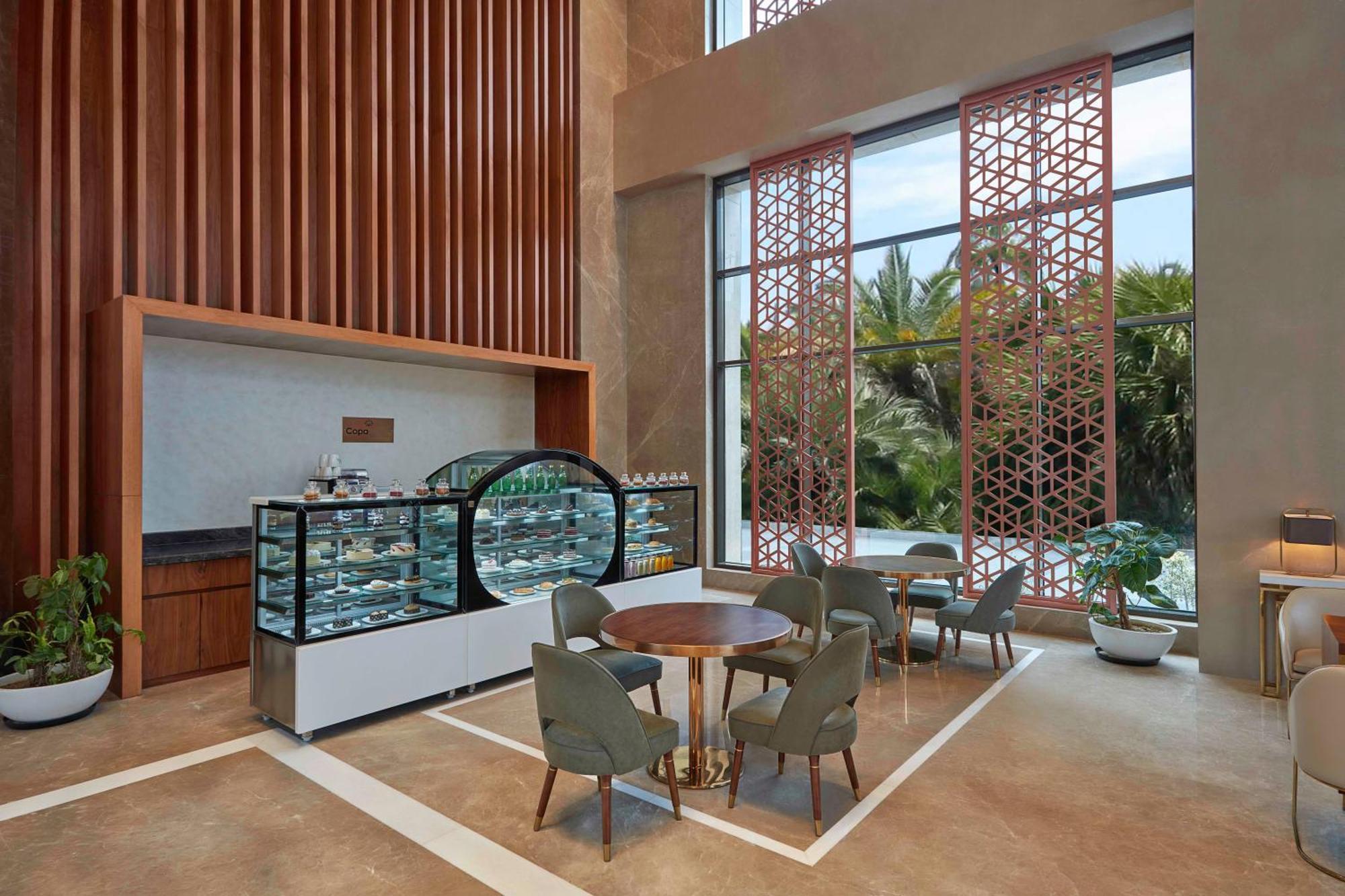 Doubletree By Hilton Varanasi Ngoại thất bức ảnh